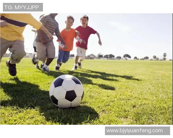 足球明星在线互动视频通话揭秘球场背后的故事与生活点滴